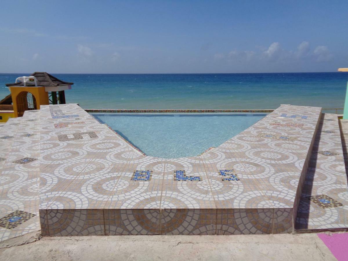 Bls Wellness Hotel Bull Bay Ngoại thất bức ảnh